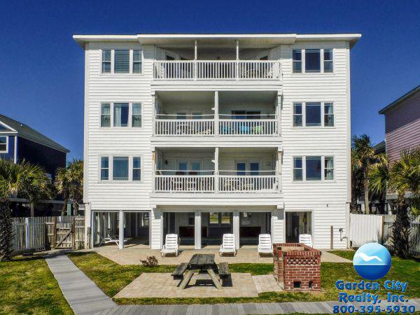 Resorts https://gardencityrealty.icnd-cdn.com/images/resorts/Boston-Commons-3-7-20-023.jpg