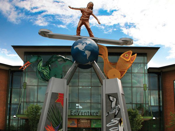 Things To Do https://gardencityrealty.icnd-cdn.com/images/thingstodo/4FAA6A49-E990-2EFB-FFE4BF0A999AE5E1EdVenture.jpg