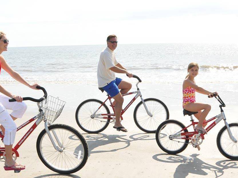 Things To Do https://gardencityrealty.icnd-cdn.com/images/thingstodo/VacationGear.jpg