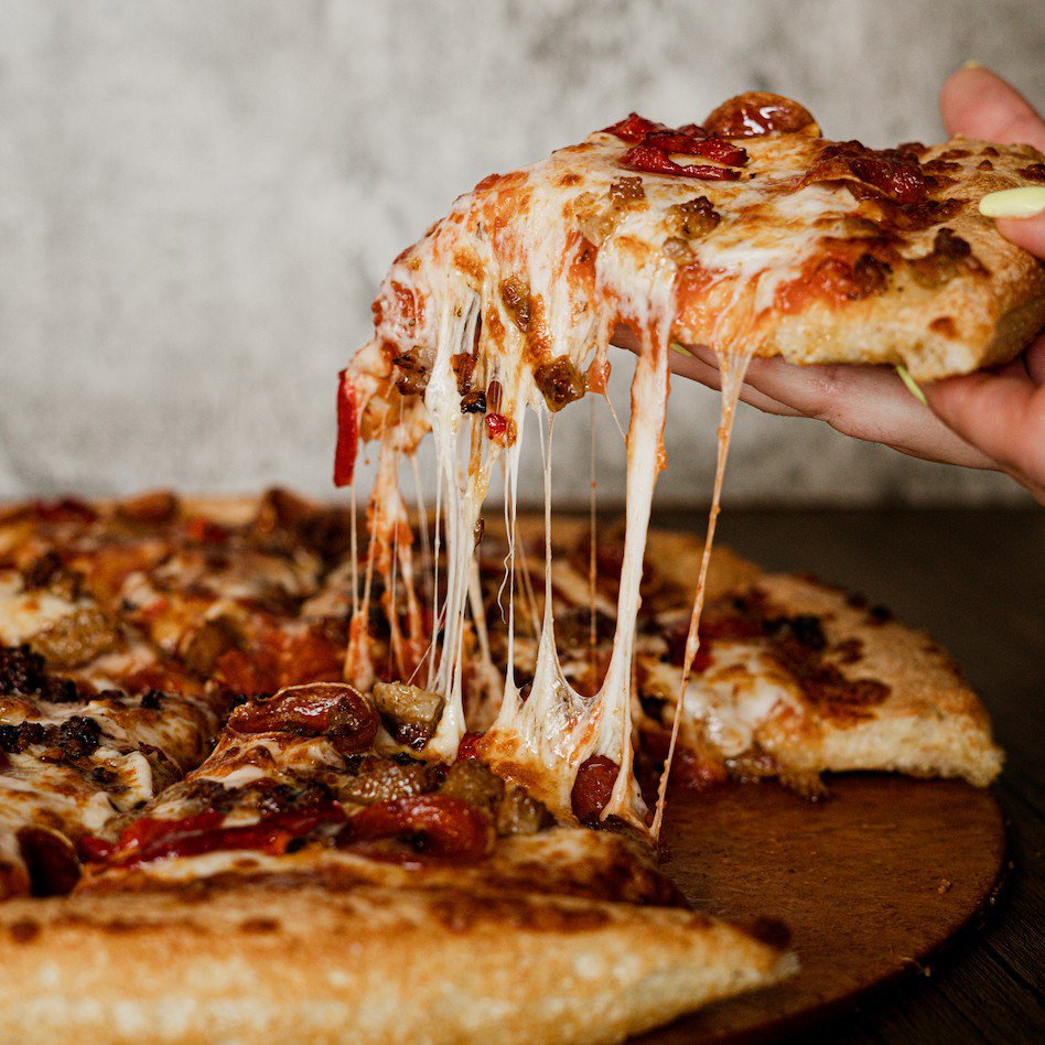 Things To Do https://gardencityrealty.icnd-cdn.com/images/thingstodo/old_chicago.jpg